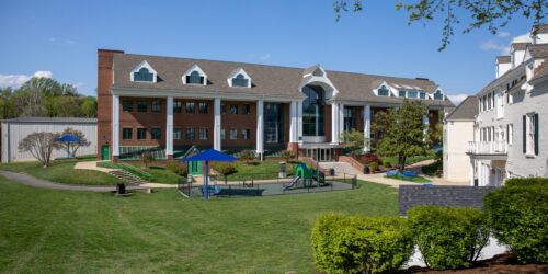 Flint Hill School Flint Hill School
Lower School
April 15 2021
COPYRIGHT REBECCA DROBIS